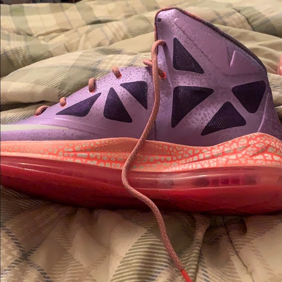 Brand new Lebron James. - Picture 4 of 6